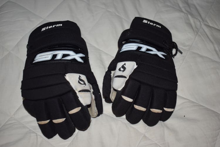STX Storm Lacrosse Gloves, Black/White