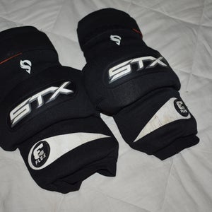 STX Storm Lacrosse Arm Pads, Black/White, Junior