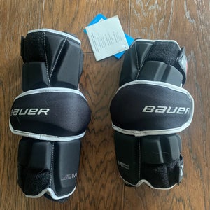 NEW   Bauer Elbow Pads   Hockey Referee Elbow Pads   SIZE SR M …….