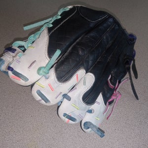 Absolutely Ridiculous RH Infield Cookies and cream  custom lacing Baseball Glove 11.5" (Used)