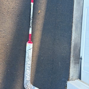 Intermediate Bauer Vapor Hyperlite Regular Goalie Stick 23" Paddle (Used). P31 Round toe