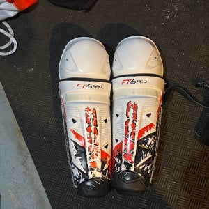 Senior CCM JetSpeed FT6 Pro 13" Shin Pads (Used)