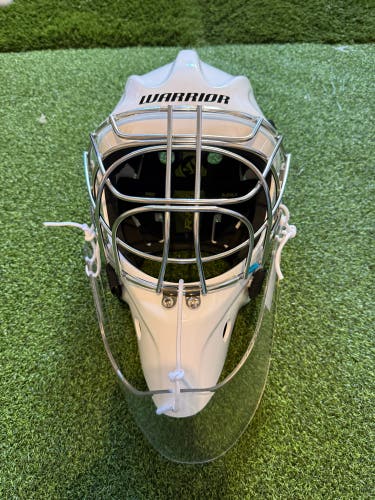 Senior Medium Warrior Ritual RF2 Goalie Mask (Used)