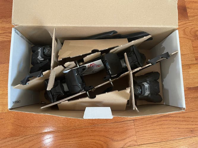 Atomic Strive 14 D100 Ski Bindings Max Din 14 GripWalk Compatible (New)