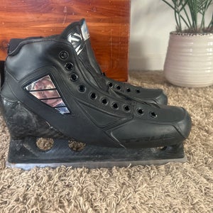 True One Piece Hockey Goalie Skates 8 (Used)