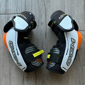Senior Medium CCM Tacks AS-V Pro Elbow Pads Pro Stock (Used)