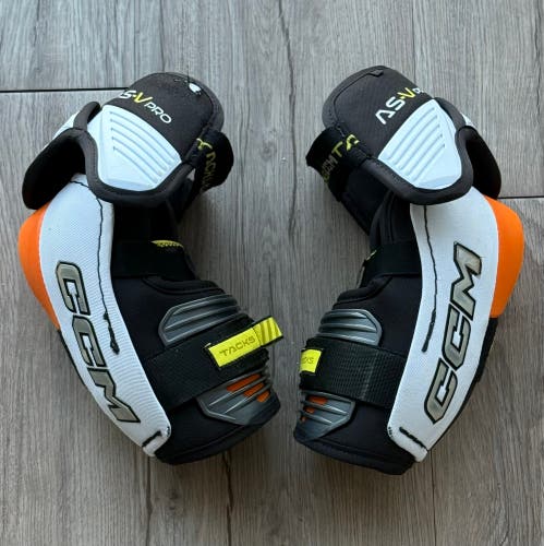 Senior Medium CCM Tacks AS-V Pro Elbow Pads Pro Stock (Used)