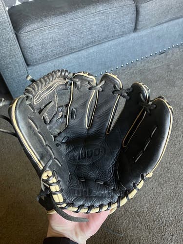 Infield RH Wilson A1000 Baseball Glove 11.5" (Used)