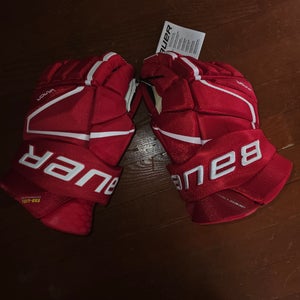 Bauer Vapor Hyperlite Gloves 14" (Used)