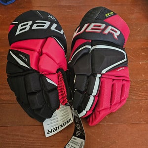 Bauer Vapor Hyperlite Gloves 14" (Used)