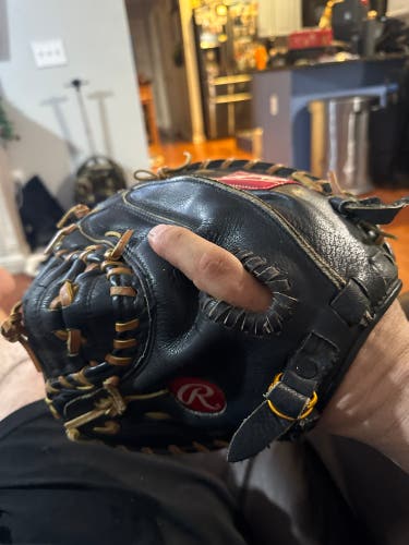 Rawlings Renegade LH Catcher's Glove 32.5" (Used)