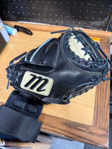 Marucci Capitol Series RH Catcher's Baseball Glove 33.5" (Used)