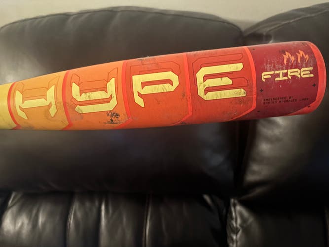 2025 Easton Hype Fire Composite USABat Certified Bat (-10) 18 oz 29" (Used)