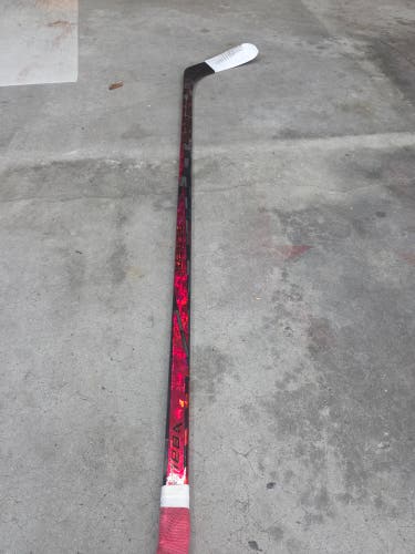 Junior Bauer Twitch Right Handed Hockey Stick P92 50 Flex (Used)
