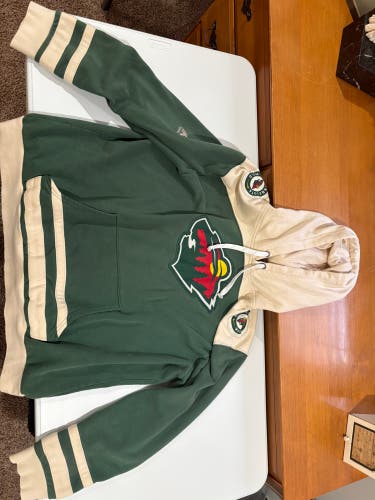 Green Men's XL Majestic Sweatshirt (Used)