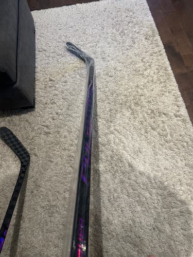 Senior Bauer Pulse Left Hand Hockey Stick P90TM 77 Flex Pro Stock (New)