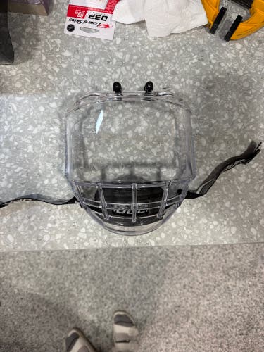 Large Bauer Hybrid Shield Full Cage (Used)