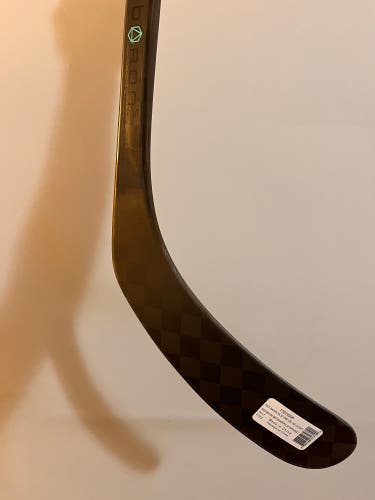 Intermediate Bauer Pulse Right Handed Hockey Stick P92 55 Flex (New)