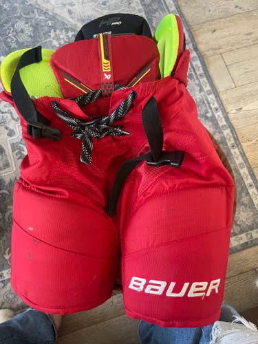Men's Bauer HP Pro Hockey Pants (Used)