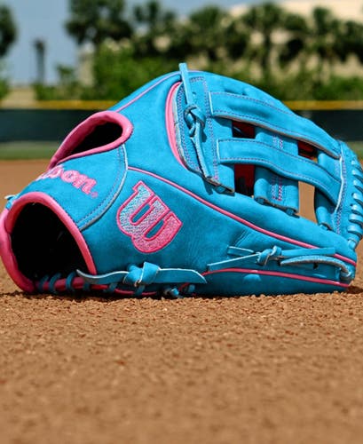 Fall 2025 Elly De La Cruz A2000® EDLC44 GM 12” Infield Baseball Glove