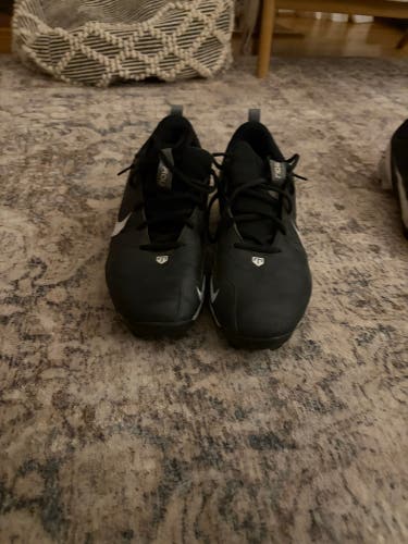 Black Men's Size M 12.0 (W 13.0) Nike Trout Molded Cleats (New)