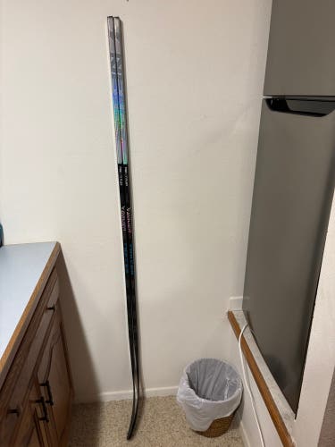 Senior Bauer Nexus Tracer Left Hand Hockey Stick P92 77 Flex (Used)