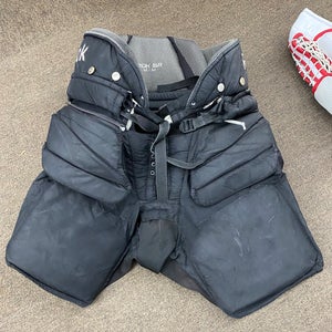 Senior Medium Reebok 20K Hockey Goalie Pants (Used)