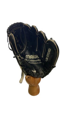 Used Q95 BB/SB Glove RH Throw Black 11 1/4" 11859-S000028705