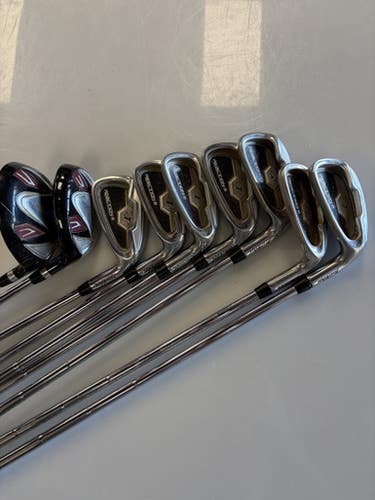 Used Tour Edge REACTION2 Mens Package Set RH None 9 Piece 11860-C000305006