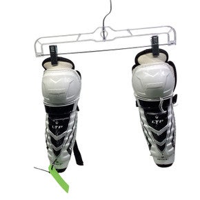 Used CCM LTP SHIN GUARD Junior Shin Guards White 9" 11347-S000264676