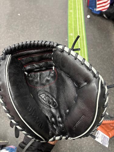 Used Wilson A550 BB/SB Catchers RH Throw Brown 32" 11337-S000480103