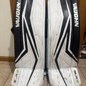 35" 2023 Vaughn SLR3 Pro Goalie Leg Pads (Used)