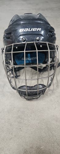 Large Bauer Re-Akt 65 Helmet (Used)