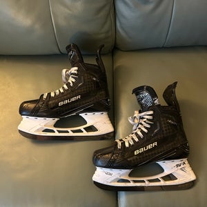 Bauer Supreme Mach Hockey Skates, Senior size 8 Fit 2 (Excellent condition)