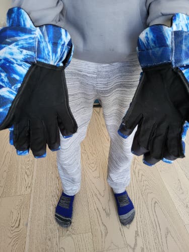 Ats icebreaker Gloves all sizes available  Pro Stock (New)