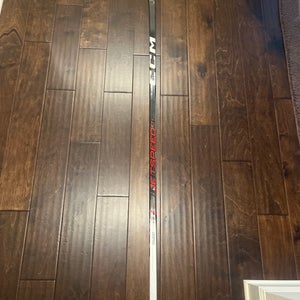 Intermediate CCM JetSpeed FT6 Team Left Hand Hockey Stick P29 65 Flex (New)