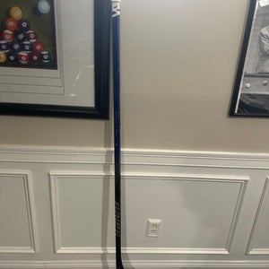 Senior Bauer Vapor Hyperlite 2 Left Hand Hockey Stick P28 77 Flex Pro Stock (Used)