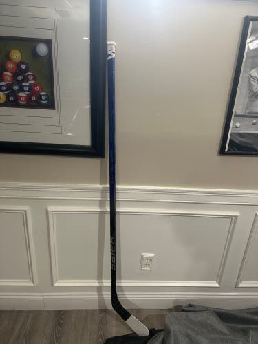 Senior Bauer Vapor Hyperlite 2 Left Hand Hockey Stick P28 77 Flex Pro Stock (Used)