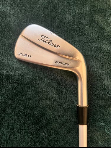 Men's Titleist 712u 2 iron Right Handed Extra Stiff Flex Graphite Shaft (Used)