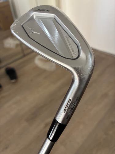 Mizuno JPX 925 Forged Right Handed Iron Set 4-PW Stiff Flex Steel Shaft (New)