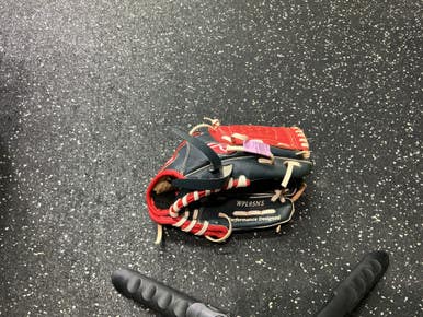 Used Rawlings WPL95NS BB/SB Glove RH Throw Red 9 1/2" 10743-S000470782