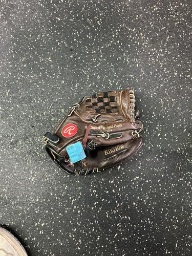 Used Rawlings RBG10W BB/SB Glove RH Throw Brown 10" 10743-C000478233