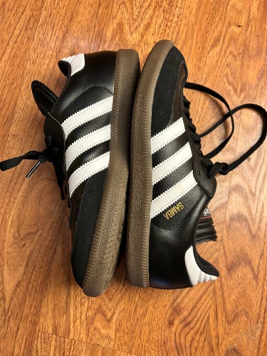 Unisex 6.5Y (Big Kids / Youth) Adidas Copa Indoor Cleats (Used)