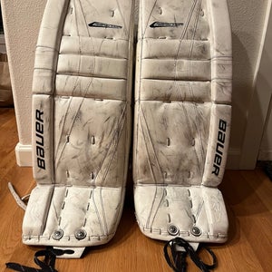 Used 28" Bauer Reactor 7000 Goalie Leg Pads
