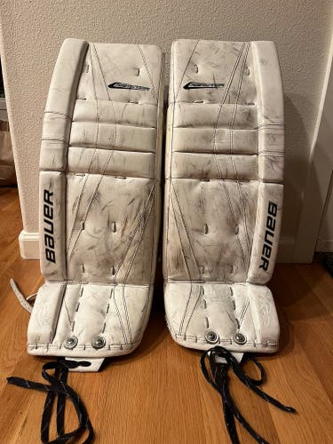Used 28" Bauer Reactor 7000 Goalie Leg Pads