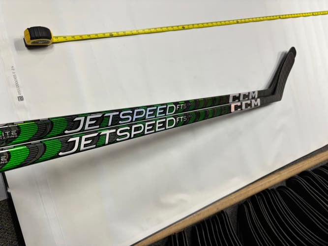 Senior CCM JetSpeed FT5 Pro Left Hand Hockey Stick P40 85 Flex (2-Pack)