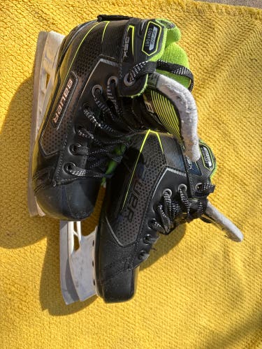 Bauer gsx Hockey Skates Regular Width 13 (Used)