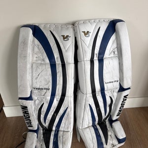 31" Vaughn Velocity V5 Goalie Leg Pads (Used)