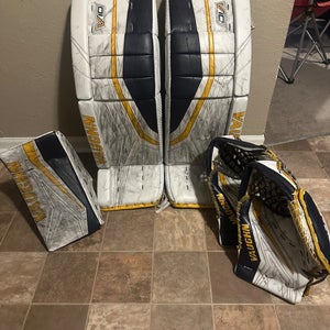 33+2"  Vaughn V10 Pro Carbon with SLR3 Gloves Goalie Full Set Pro Stock (Used)