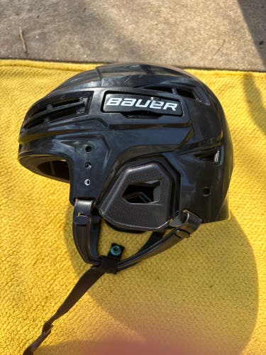 Small Bauer IMS 5.0 Helmet (Used)